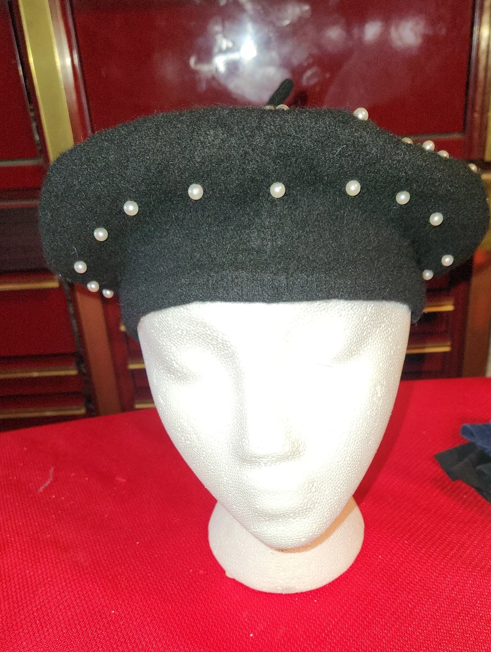 Pearl-Studded Black Wool Beret - Women's Fashion Hat